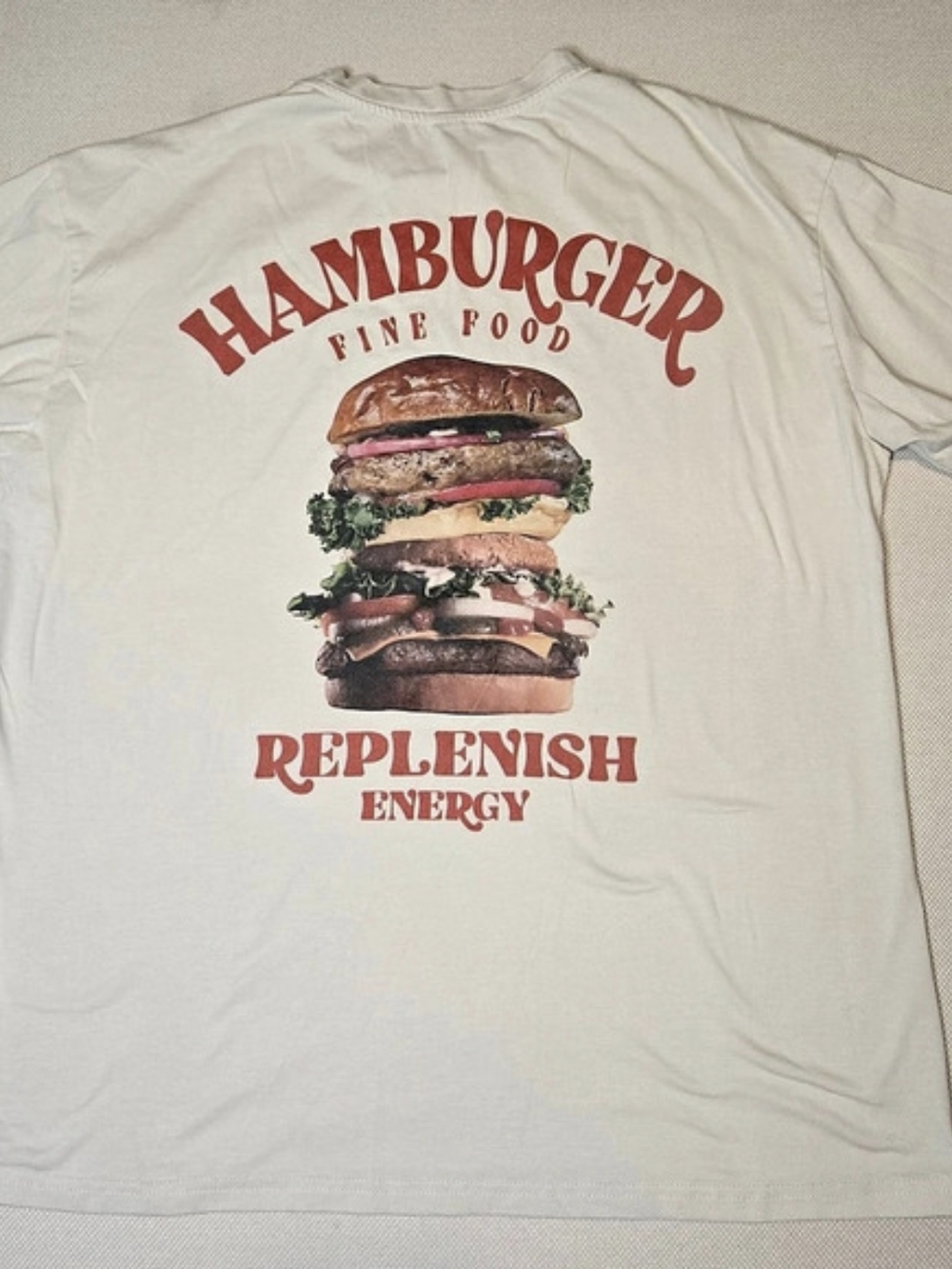 Manfinity Men's Medium T-Shirt Hamburger Fine Food Replenish Energy Graphic Tee